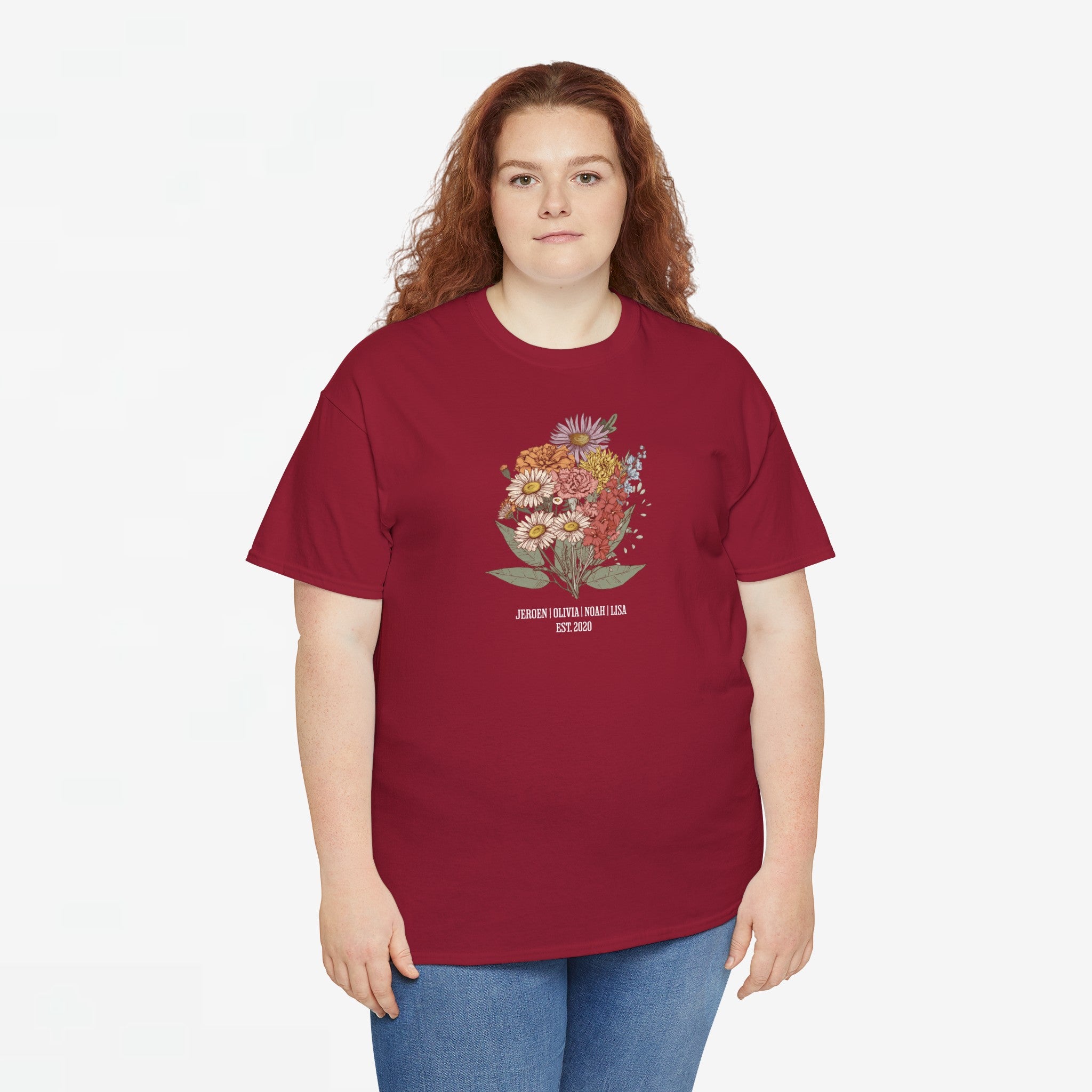Gepersonaliseerde Moederdag Mama Cadeau - T-shirt - Familie Bloemen boeket met namen - EST [JAAR] (witte tekst)