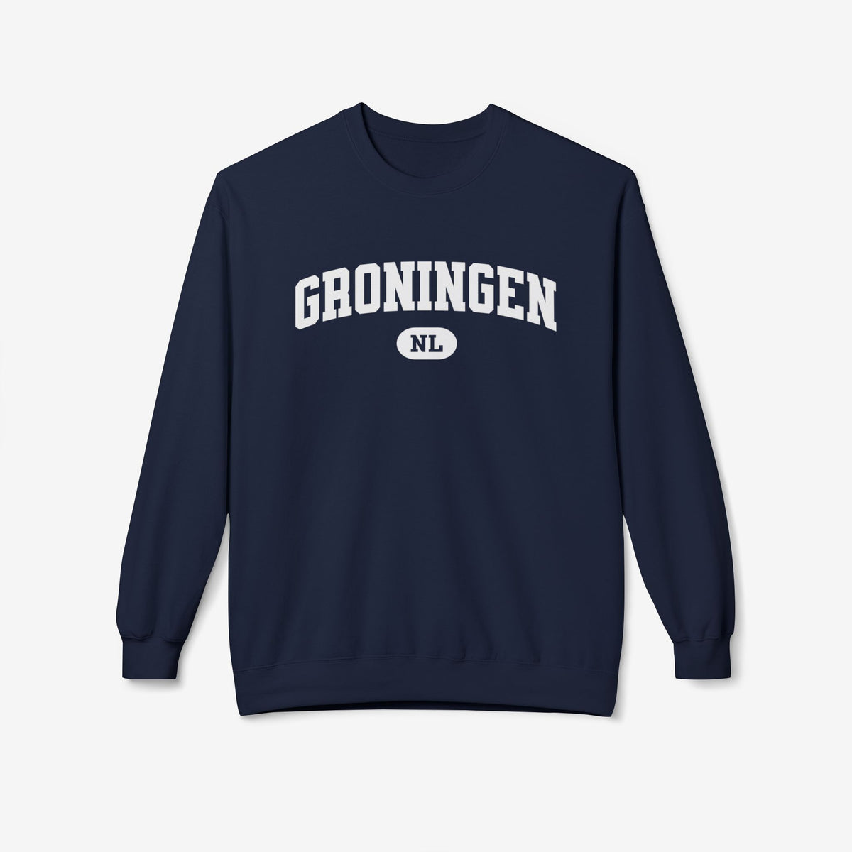 Groningen trui met ronde hals, lange mouwen en frontprint met NL-badge, navy