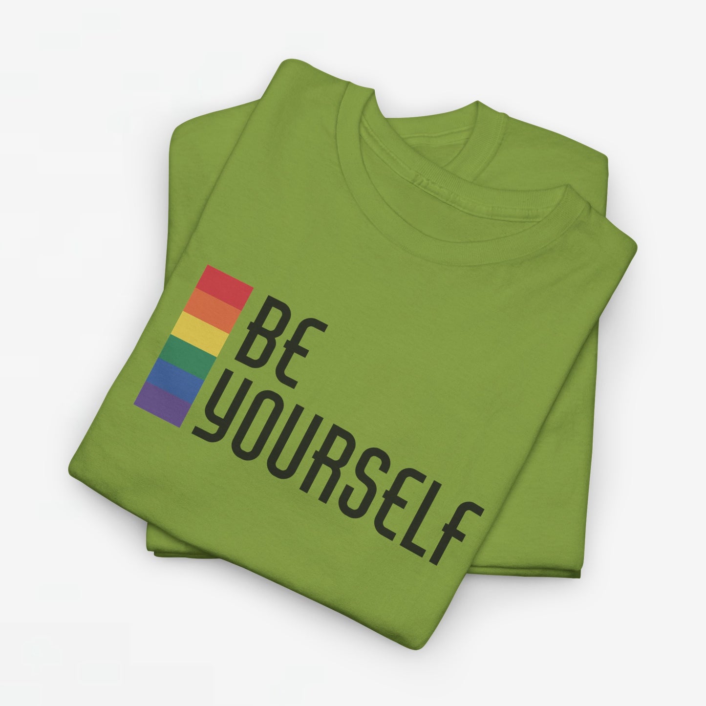 Gay Pride T-shirt - Be Yourself (zwarte tekst) - Oversized #25