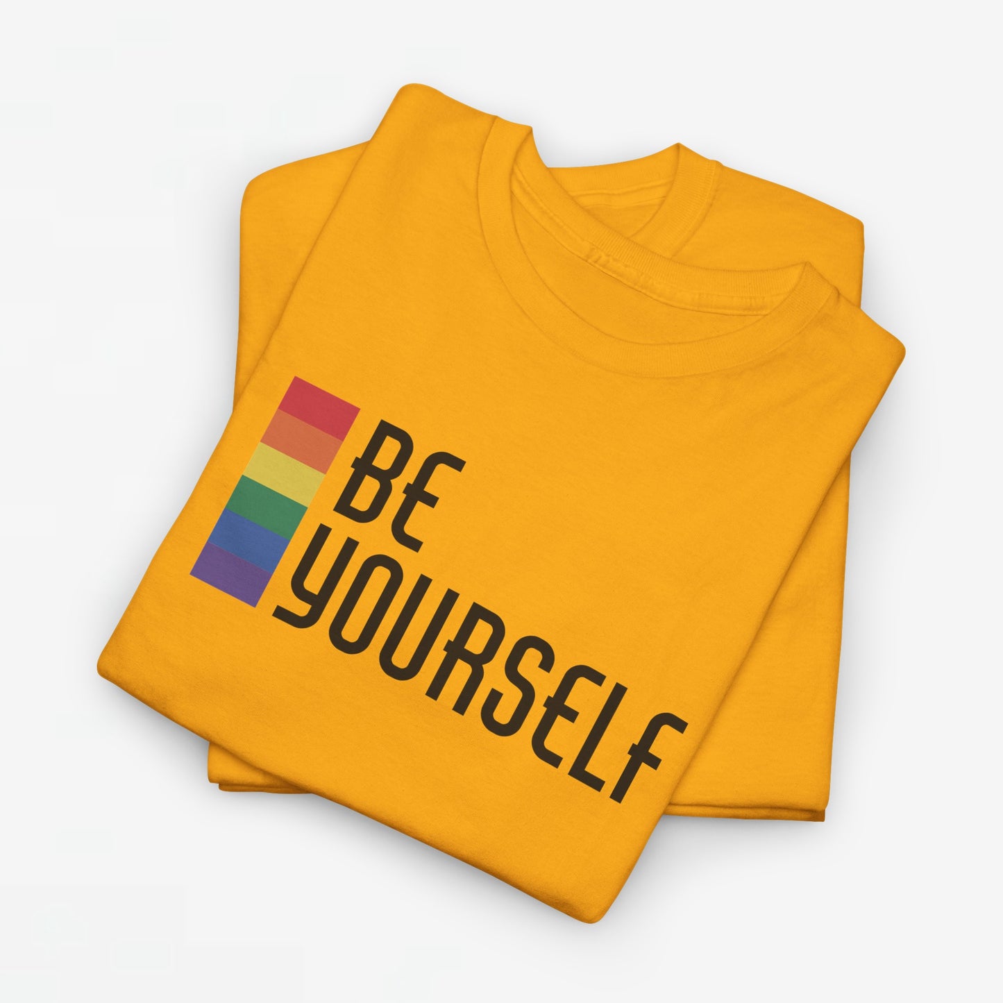 Gay Pride T-shirt - Be Yourself (zwarte tekst) - Oversized #25