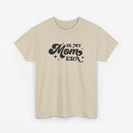 Oversized zandkleurige T-shirt met zwarte 'In my Mom Era' tekstprint
