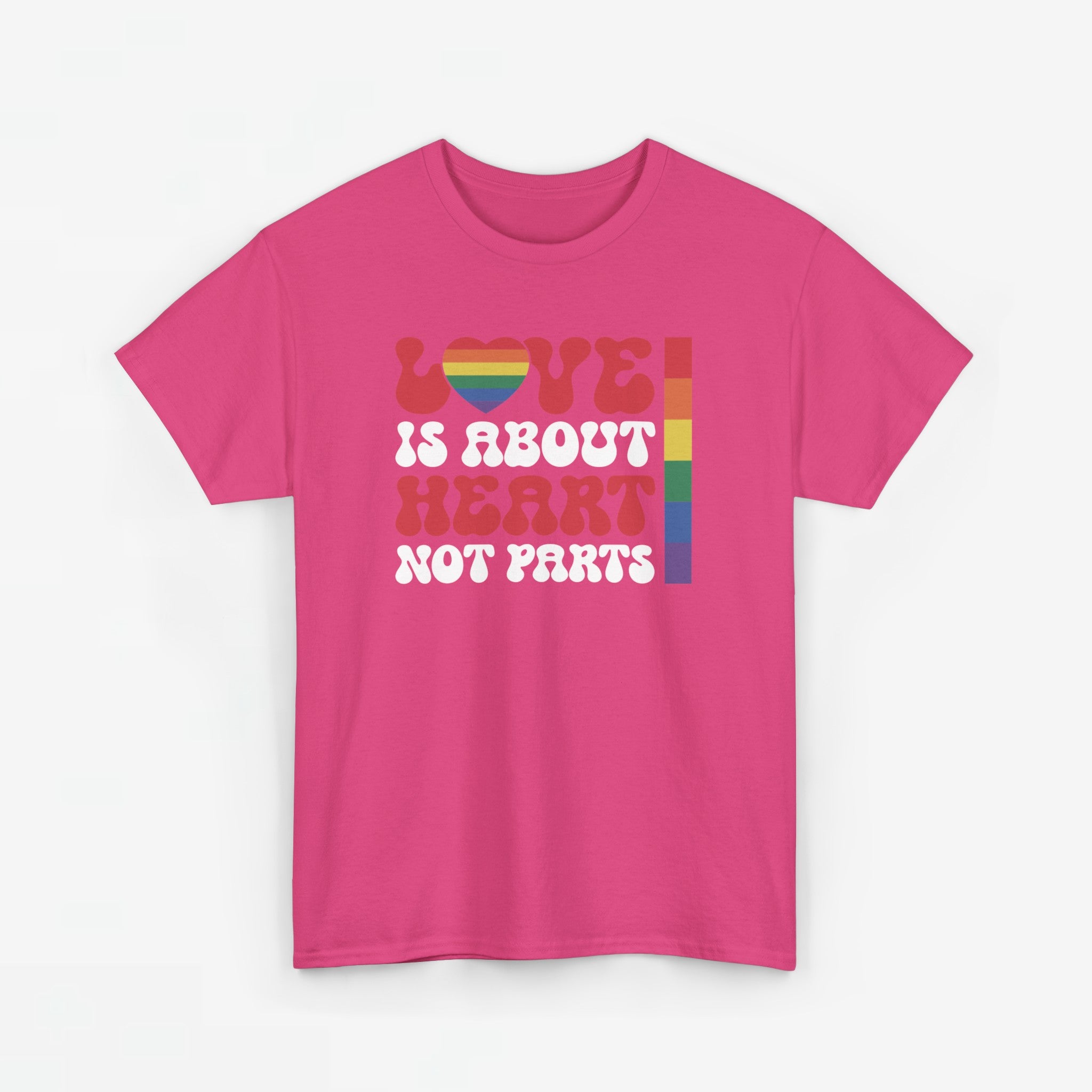 Gay Pride T-shirt - Love is about heart, not parts (witte tekst) - Oversized #30