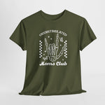 Militairgroen T-shirt met grote witte opdruk “OVERSTIMULATED Moms Club” voor