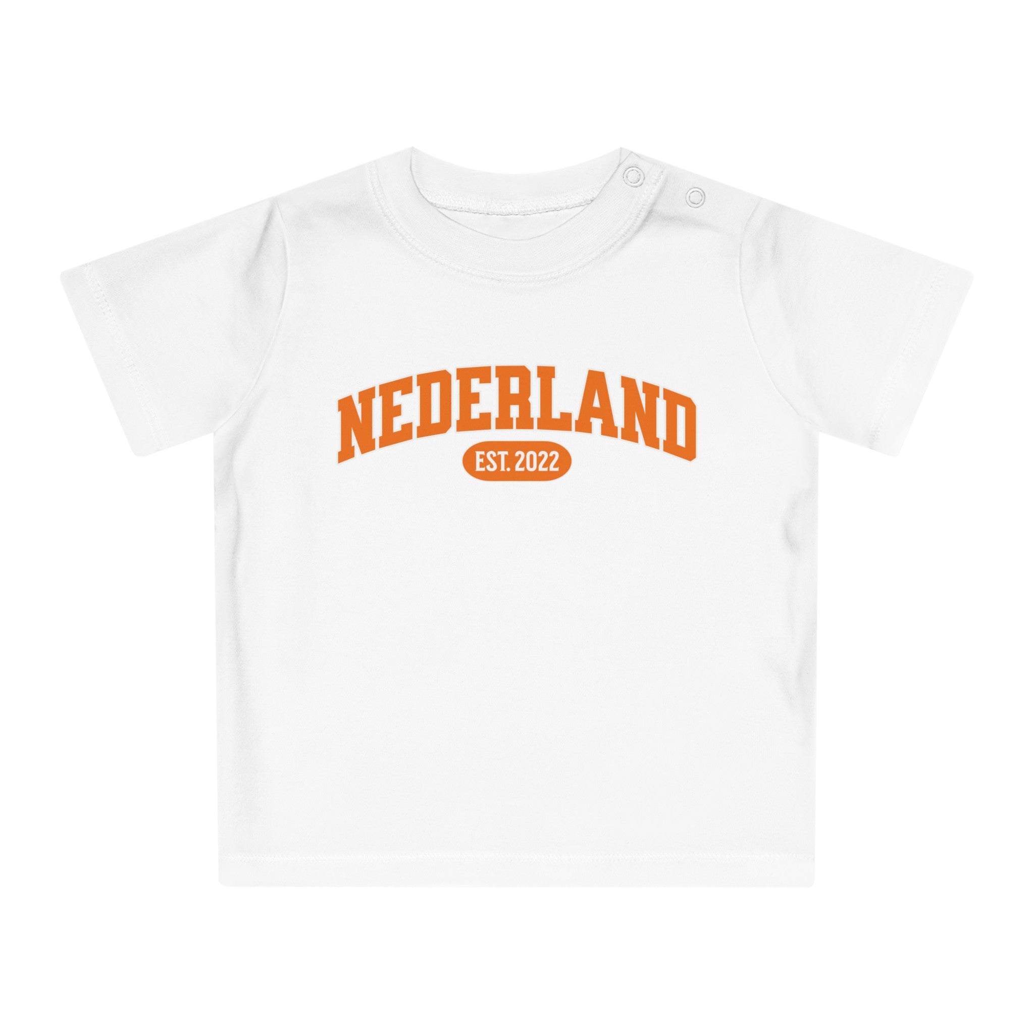Baby T-shirt voor EK, WK en Koningsdag - Personaliseer met EST Jaar  - NEDERLAND (Voorkant)