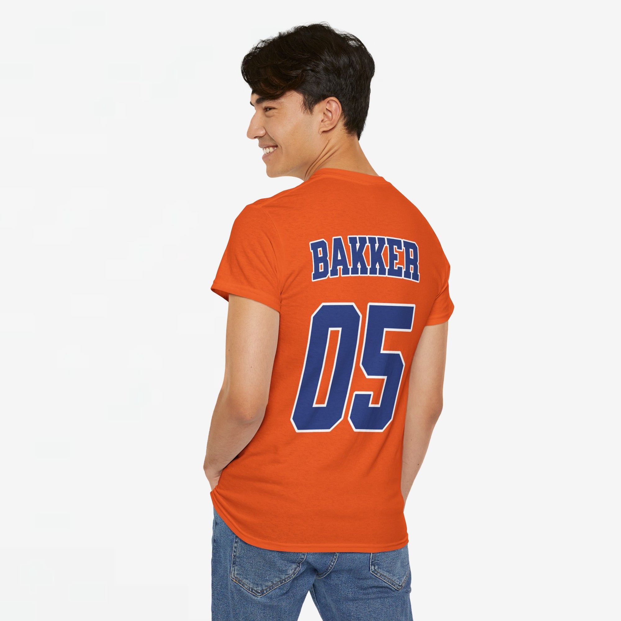 Oranje T-shirt voor EK, WK en Koningsdag - Personaliseer met Naam & Rugnummer - NEDERLAND met Leeuw (blauwe tekst)