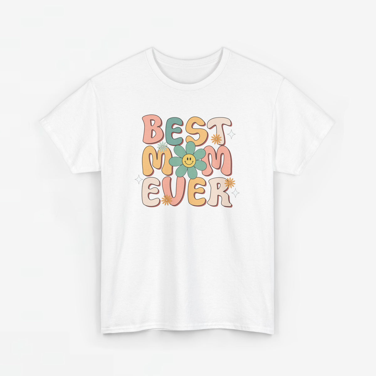 Witte T-shirt met kleurrijke bloemenprint en tekst "BEST MOM EVER"