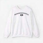 Trui met ronde hals, wit, borstprint “BEDIENINGSMEDEWERKER” en NL-label.