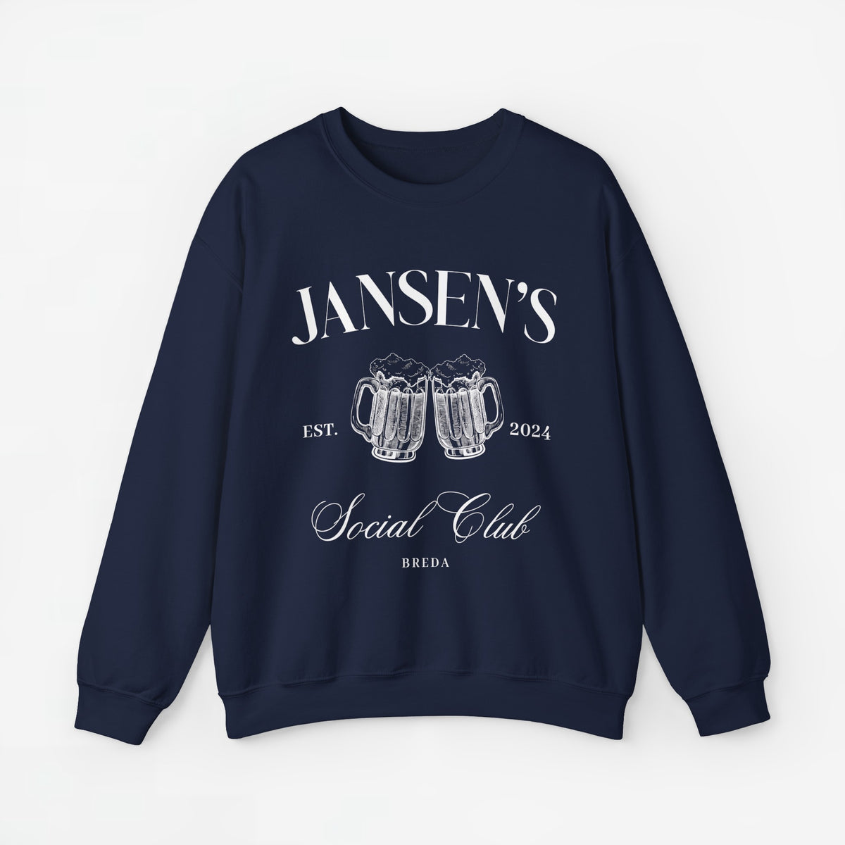Marineblauwe sweatshirt met opdruk 'JANSEN'S', bierpullen en 'EST. 2024', ronde hals