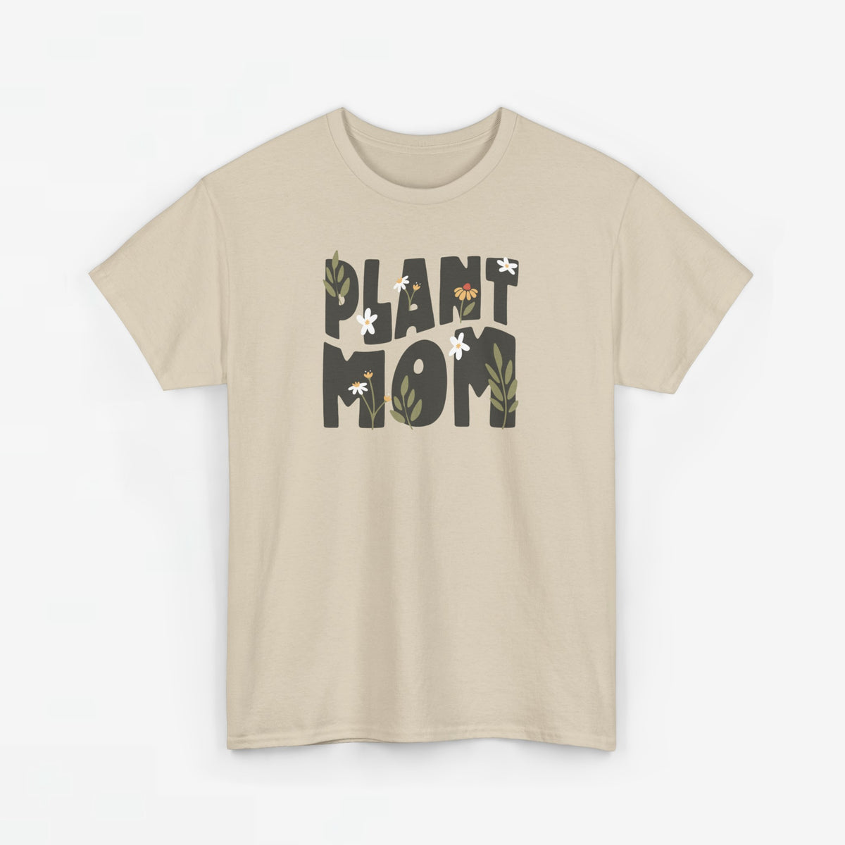 Oversized zandkleurig t-shirt met 'Plant Mom' plantenprint vooraan.