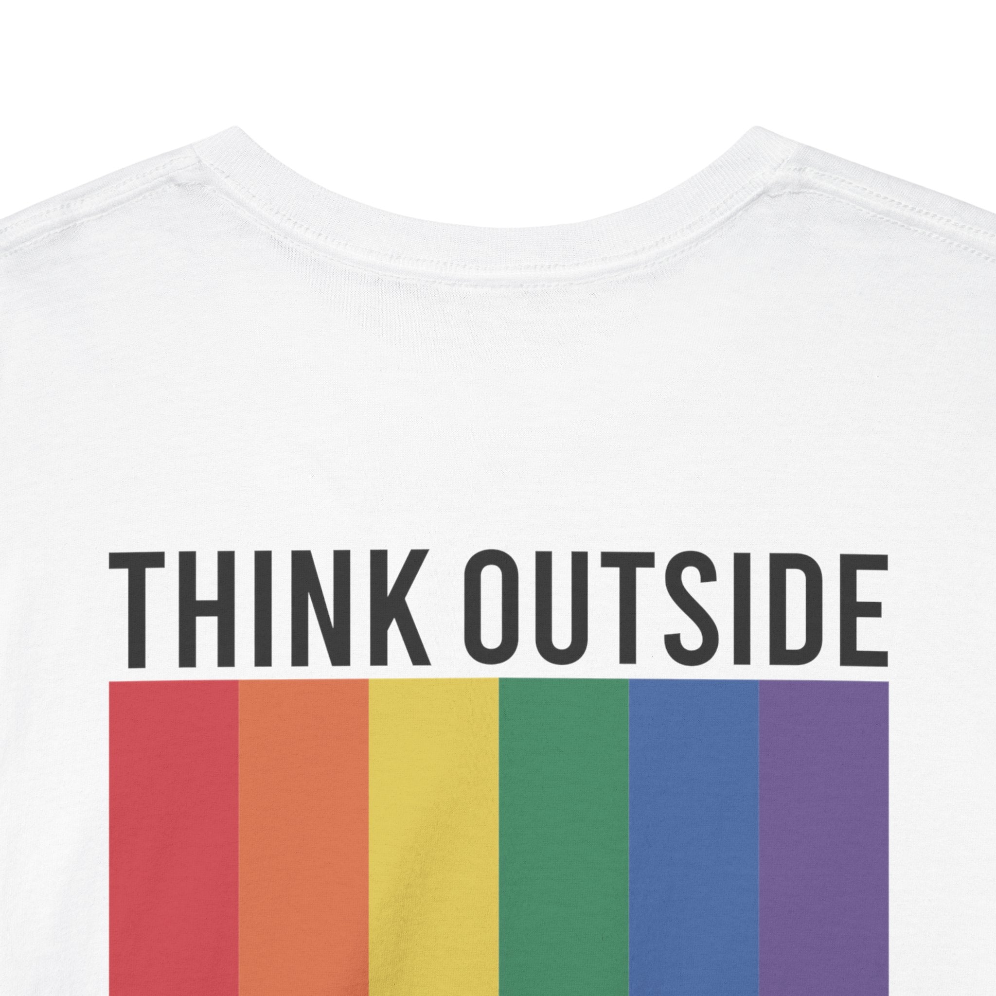 Gay Pride T-shirt - Think Outside The Box (zwarte tekst) - Back Print - Oversized #29