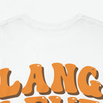 Detail van wit T-shirt met oranje opdrukletters van 'LANG LEVE DE KONING'