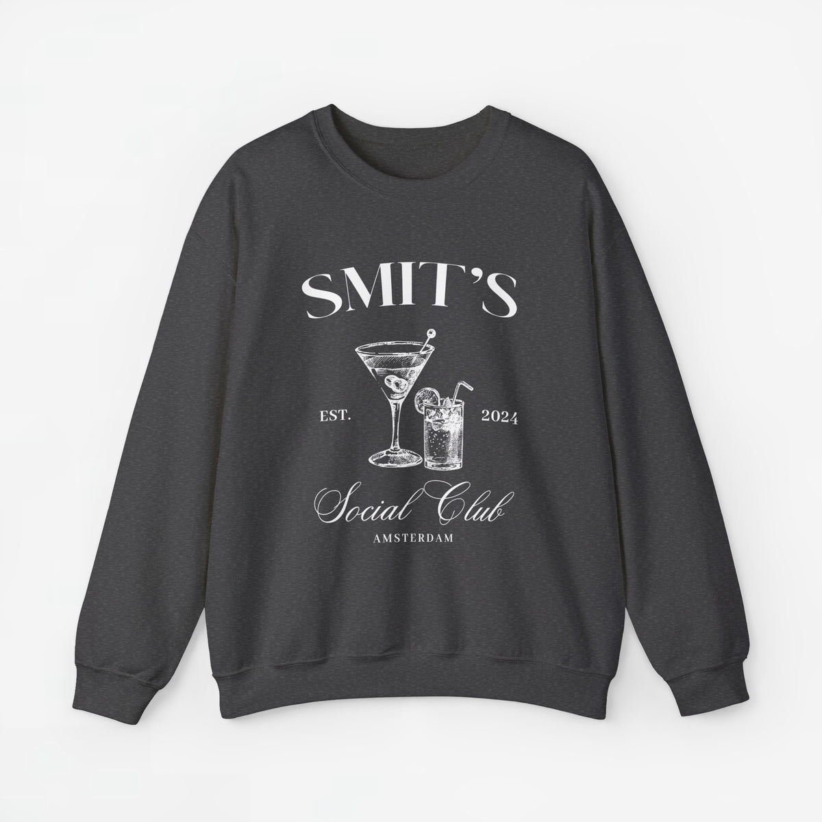 Donkergrijze sweater met SMIT'S Social Club cocktailprint, ronde hals en lange mouwen
