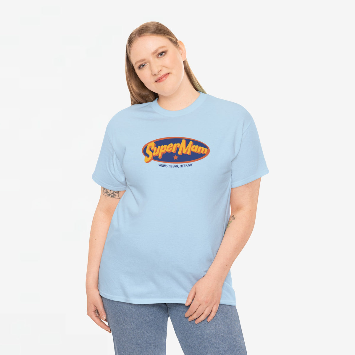 Draagbaar lichtblauw T-shirt met ovale SuperMam-opdruk op de borst