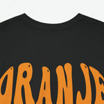 Oversized Koningsdag T-shirt voor dames, zwarte stof met close-up oranje borstletters "ORANJE".