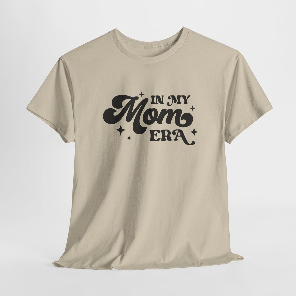Oversized zandkleurige T-shirt met zwarte 'In my Mom Era' logo-print