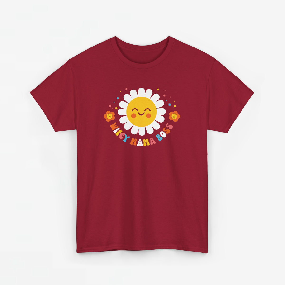 Wijnrode oversized t-shirt met zon- en bloemenprint en tekst rond de afbeelding