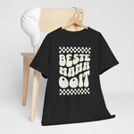 Zwart t-shirt met ronde hals en 'Beste mama ooit' print, op kledinghanger