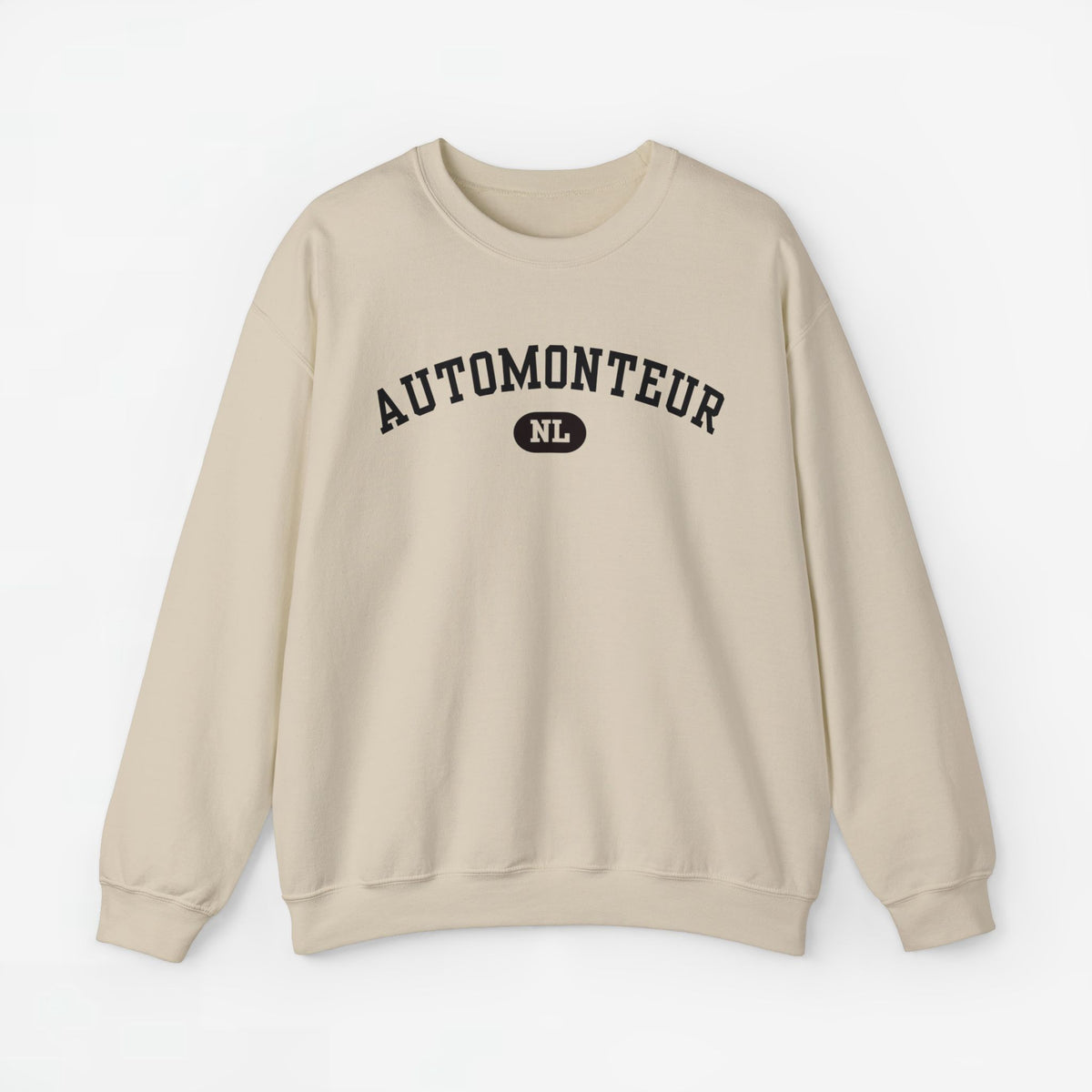 Beige trui met ronde hals en lange mouwen, met Automonteur-tekstprint op de borst.