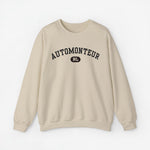 Beige trui met ronde hals en lange mouwen, met Automonteur-tekstprint op de borst.