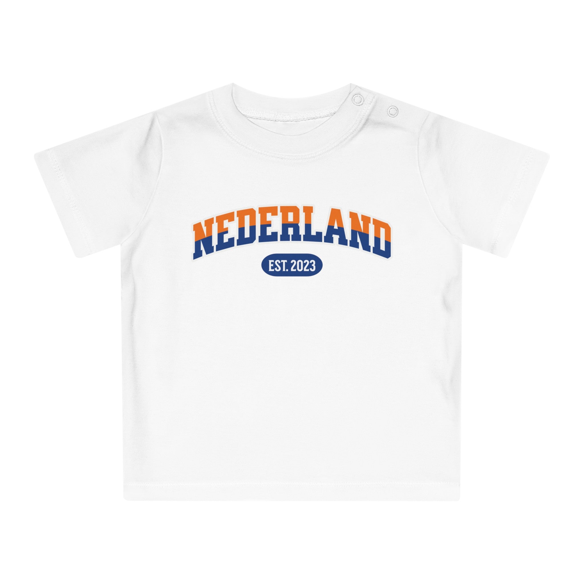Baby T-shirt voor EK, WK en Koningsdag - Personaliseer met Naam, Jaar & Rugnummer - NEDERLAND (oranje en blauwe tekst)