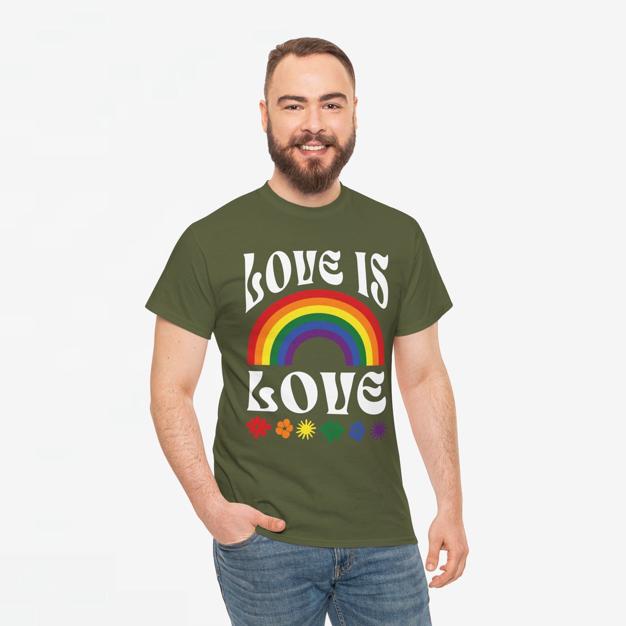 Gay Pride T-shirt - Love is love (witte tekst) - Oversized #54