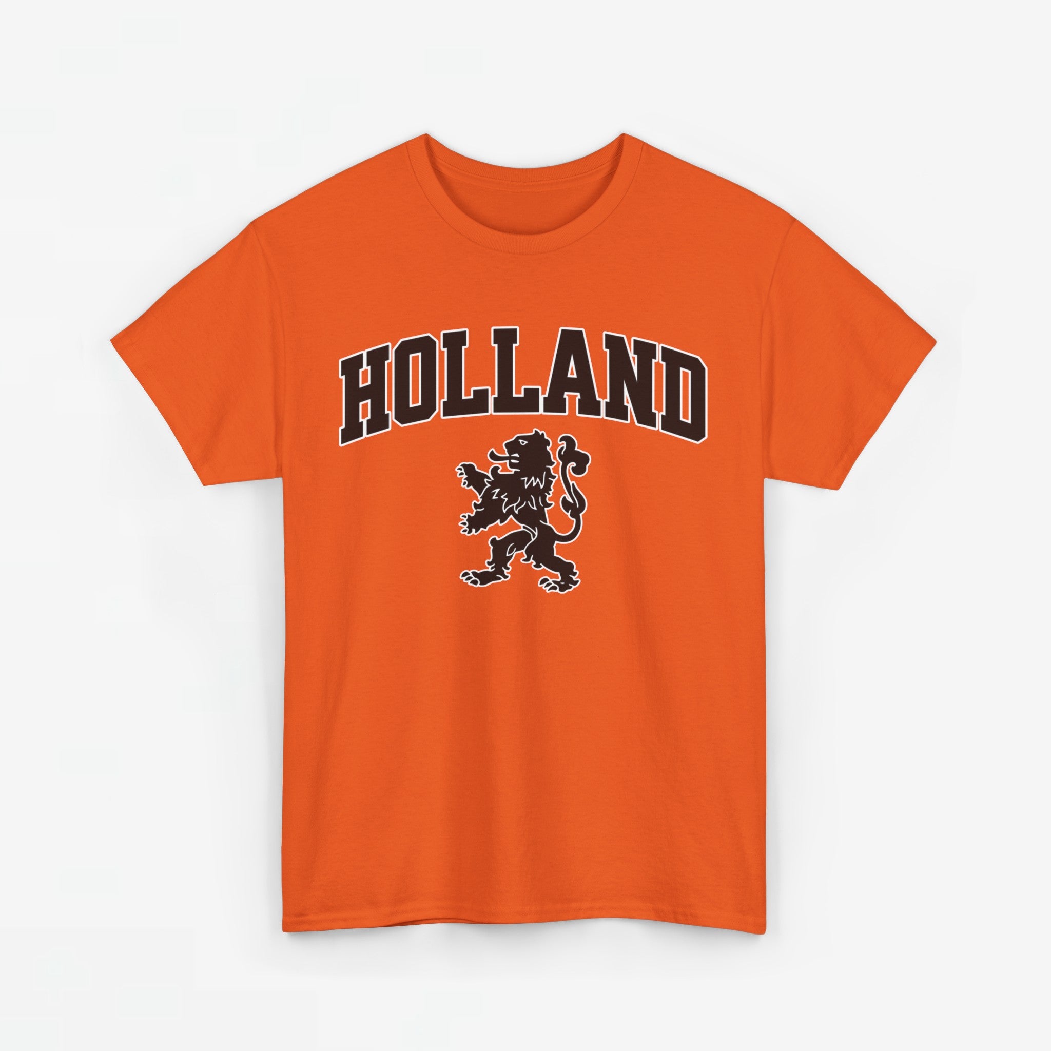 Oranje T-shirt voor EK, WK en Koningsdag - Personaliseer met Naam & Rugnummer - HOLLAND met Leeuw (zwarte tekst)