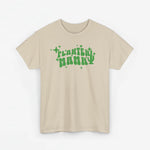 Beige T-shirt met ronde hals en groene PLANTEN MAMMA print op de borst