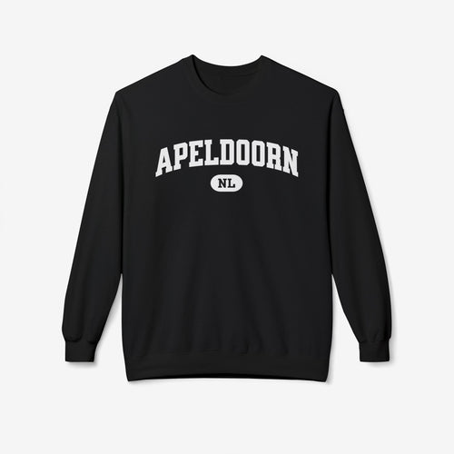 Zwarte varsity sweater met grote tekstprint en ronde NL-badge