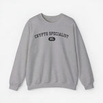 Lichtgrijze sweatshirt met ronde hals en borstprint “CRYPTO SPECIALIST” met NL-logo