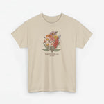 Beige T-shirt met bloemenboeket en kleine tekstprint op de voorkant
