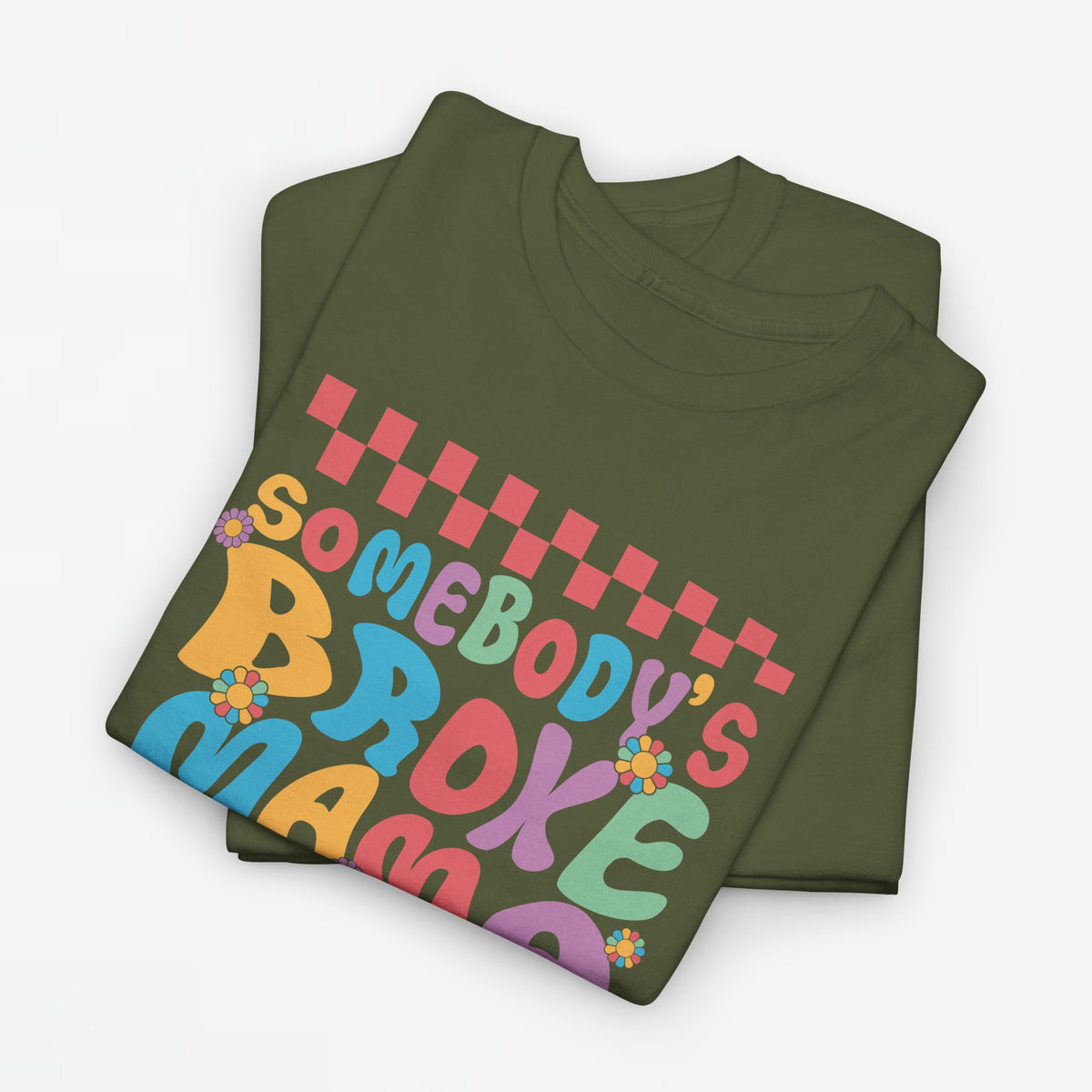 Legergroen oversized t-shirt met veelkleurige tekstprint 'Somebody's Broke Mama'