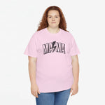 Roze t-shirt met 'MAMA'-opdruk, ronde hals en losse oversized pasvorm.