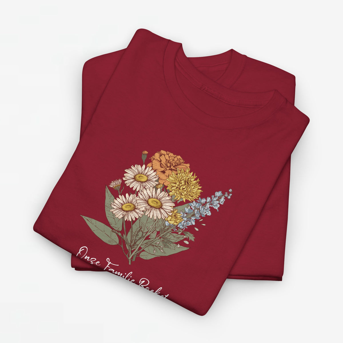 T-shirt rood met bloemenboeketprint en sierlijke tekst onderaan