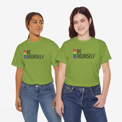 Gay Pride T-shirt - Be Yourself (zwarte tekst) - Oversized #25