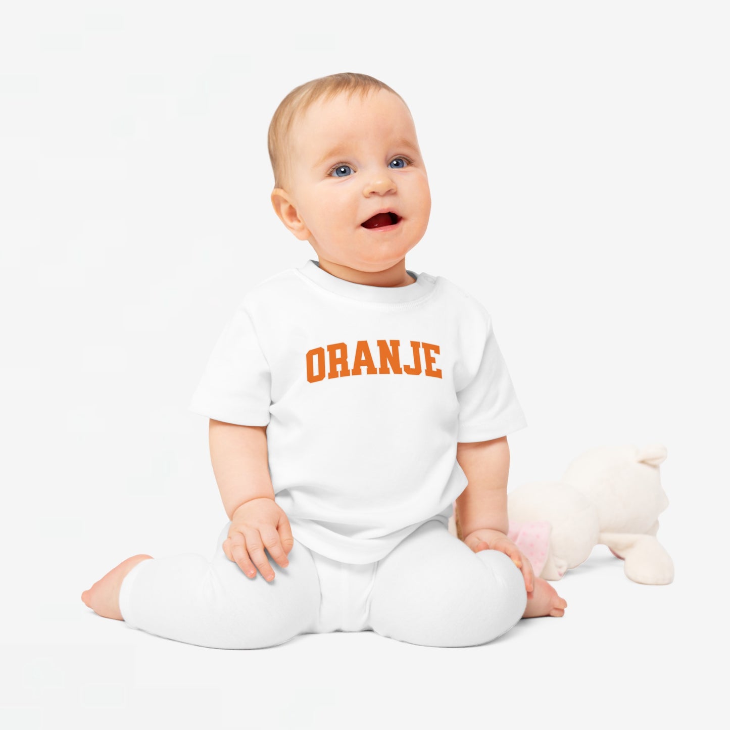 Baby T-shirt voor EK, WK en Koningsdag - ORANJE tekst
