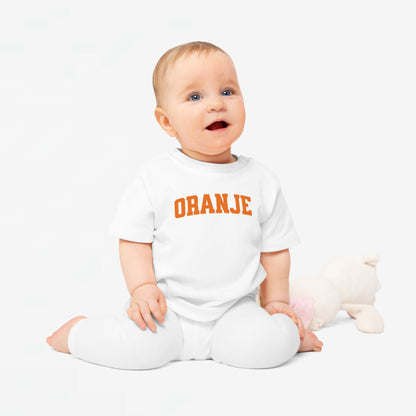 Baby T-shirt voor EK, WK en Koningsdag - ORANJE tekst