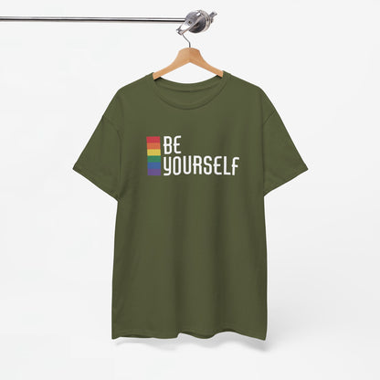 Gay Pride T-shirt - Be Yourself (witte tekst) - Oversized #24