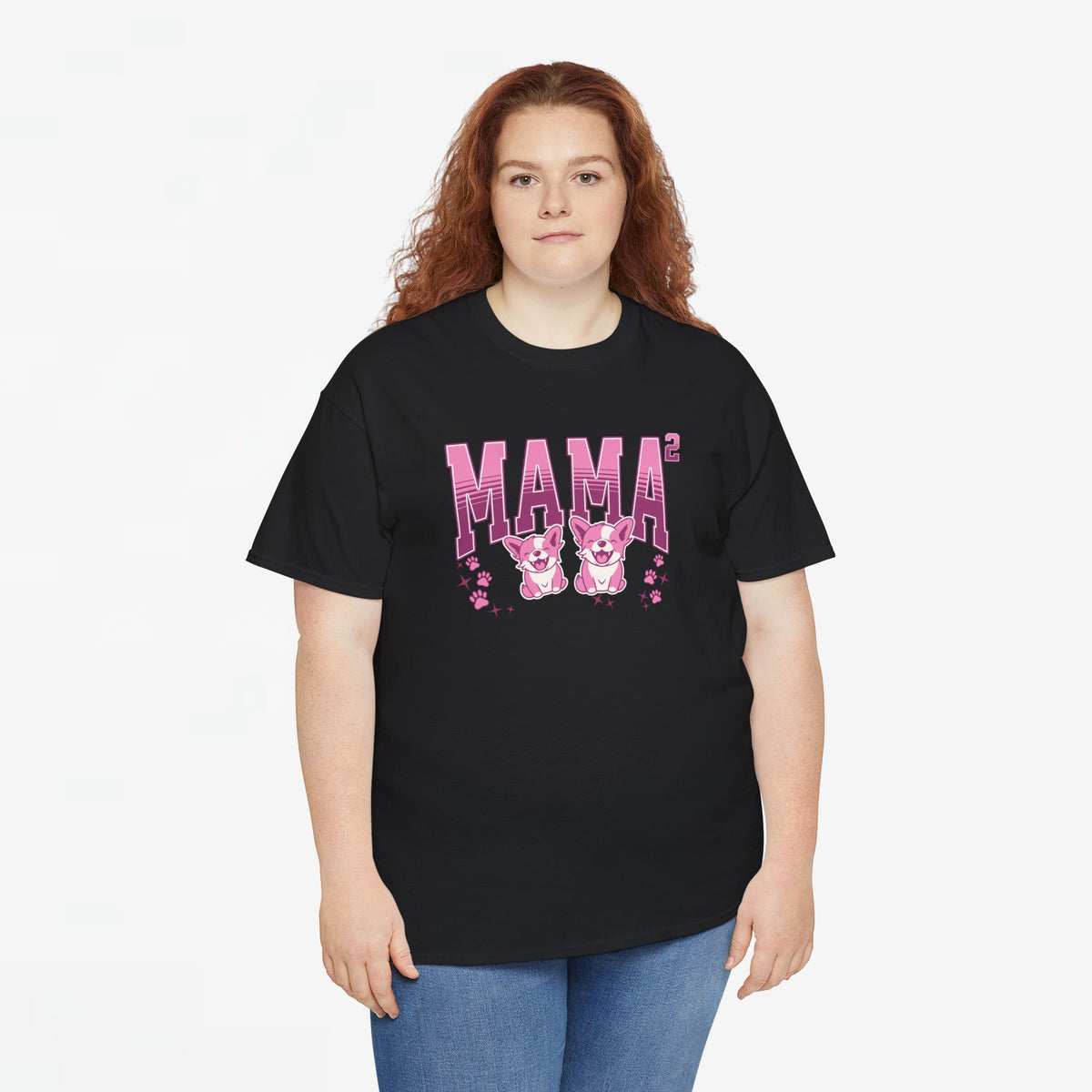 Zwarte oversized T-shirt met roze “MAMA” en twee katten op borst, ronde hals.