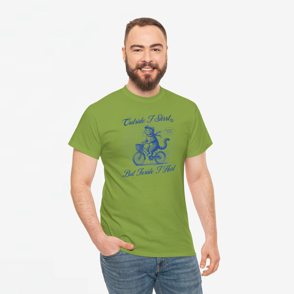 Groene oversized T-shirt met blauwe katten- en fietsprint op de borst