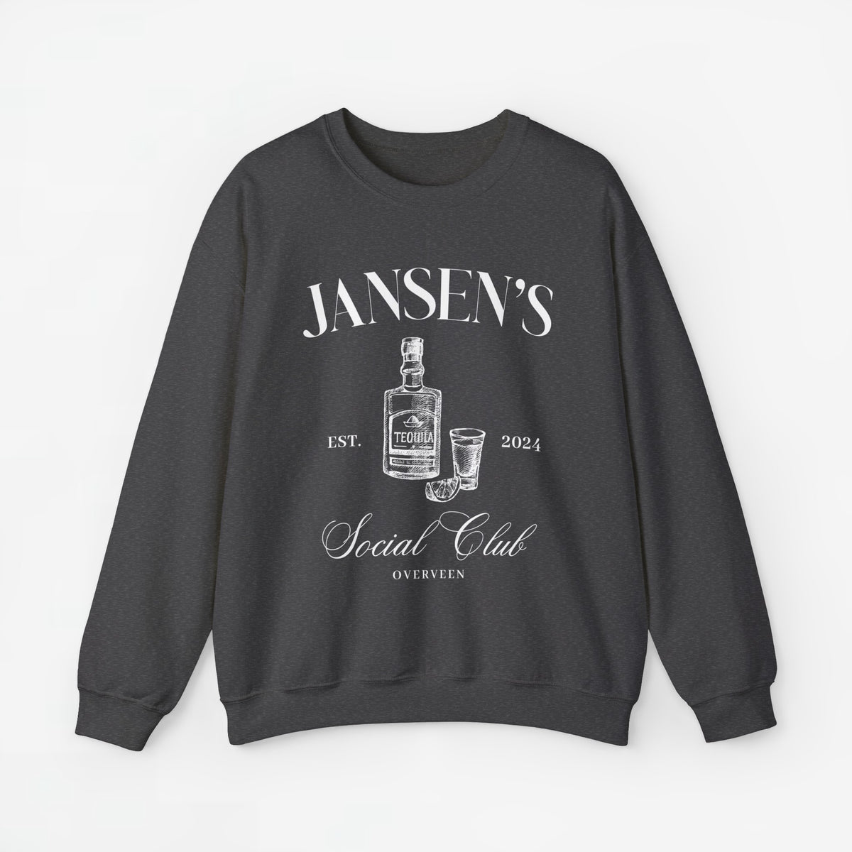 Donkergrijze sweater met ronde hals en lange mouwen, borstprint met JANSEN’S en Social Club
