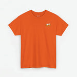 Oranje T-shirt met kleine borstprint