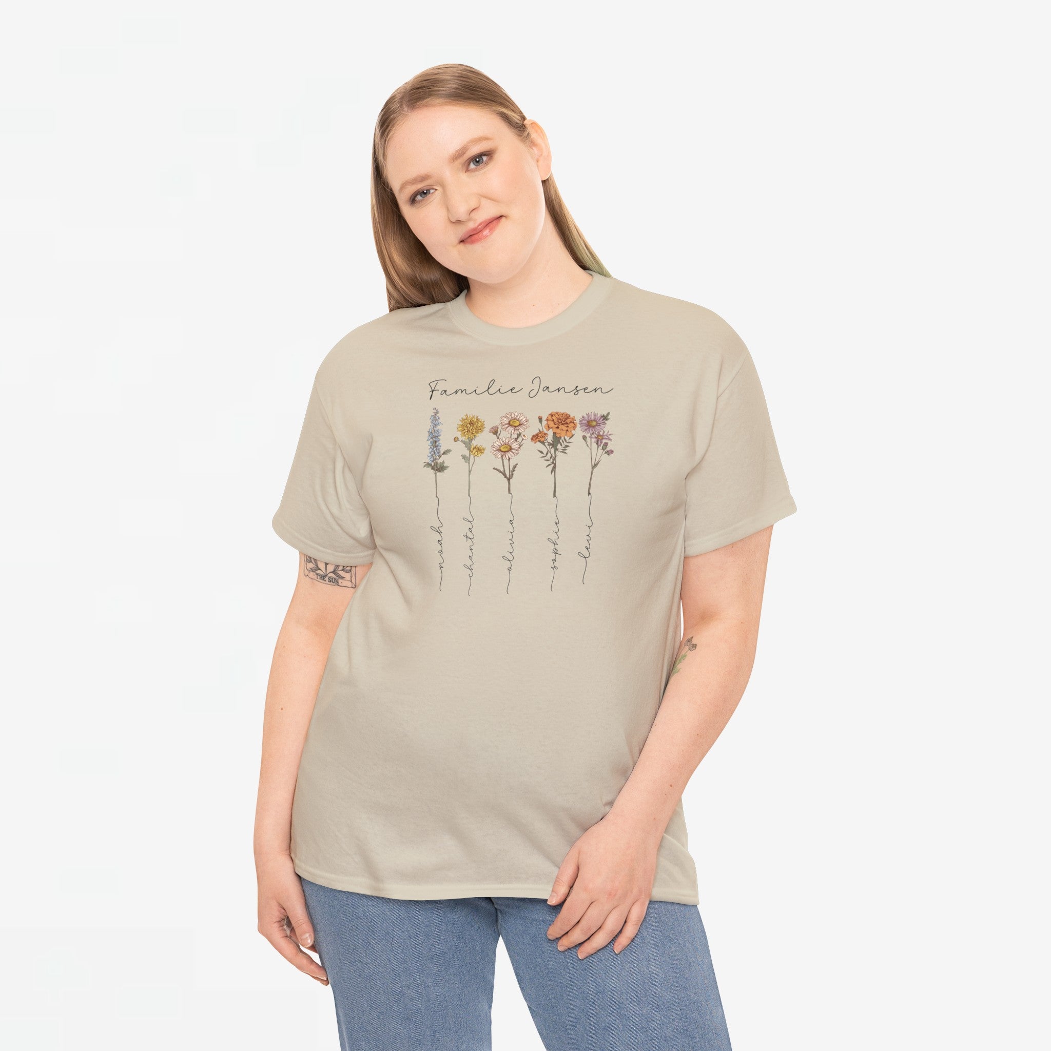 Gepersonaliseerde Moederdag Mama Cadeau - T-shirt - Familienaam met namen en geboortemaand bloemen