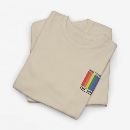 Gay Pride T-shirt - Think Outside The Box (zwarte tekst) - Back Print - Oversized #29