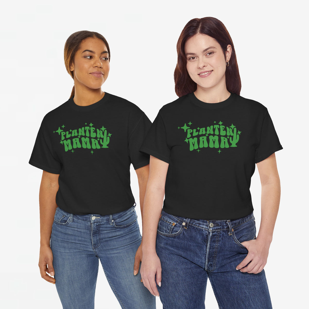 Zwart T-shirt met groene 'Planten Mamma'-print, oversized fit op twee modellen
