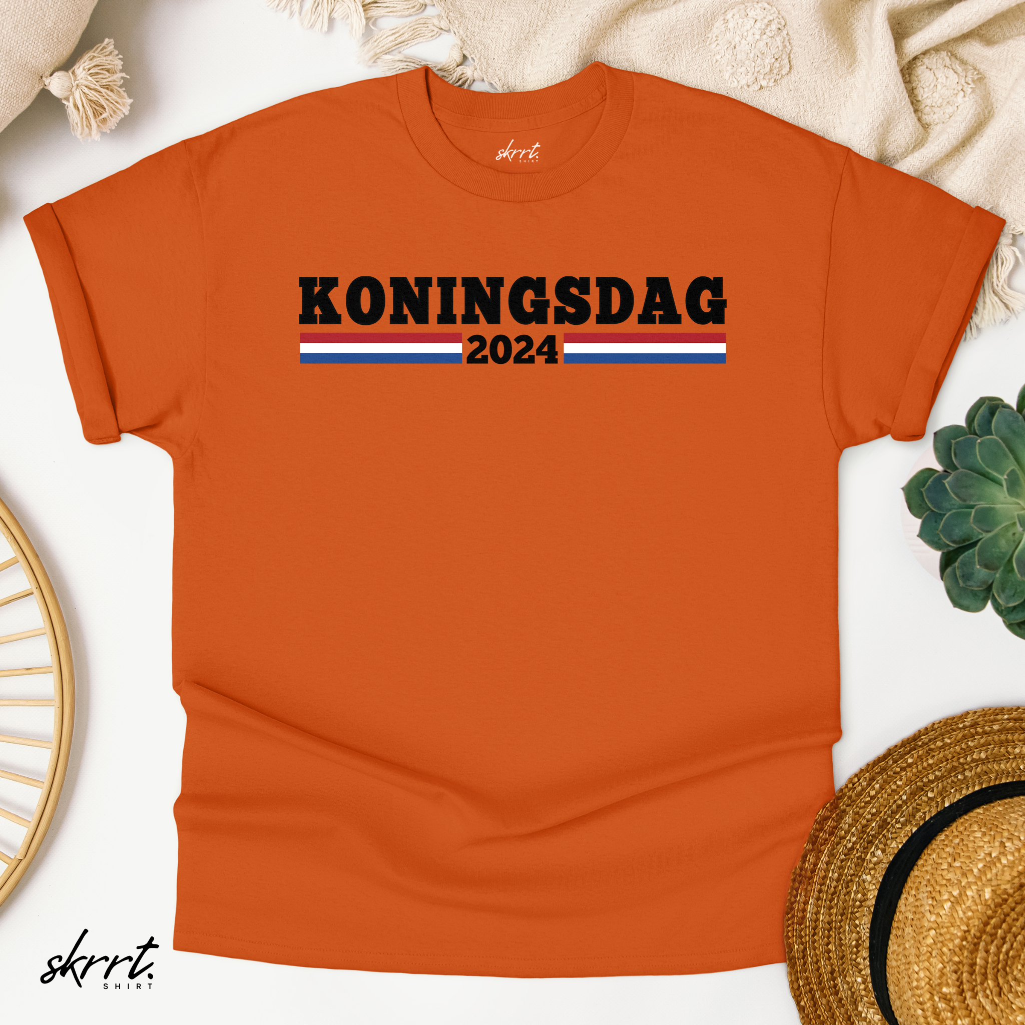 Koningsdag 2024 - zwarte tekst | Front Print | Koningsdag T-shirt | Oversized | Dames